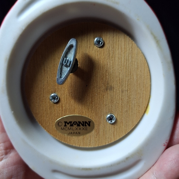 Christmas Kitten music box - Picture 4 of 10